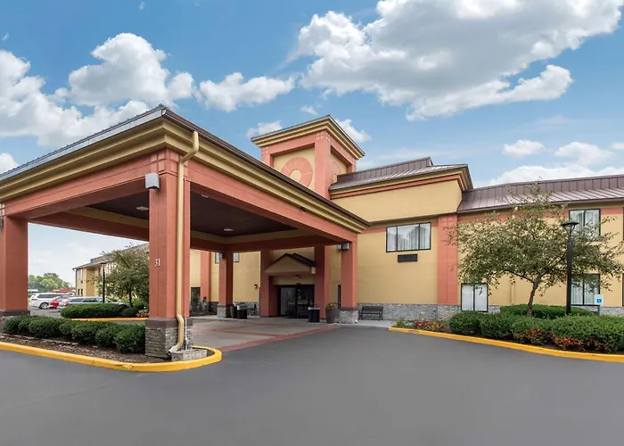 Quality Inn & Suites Brownsburg - Indianapolis West